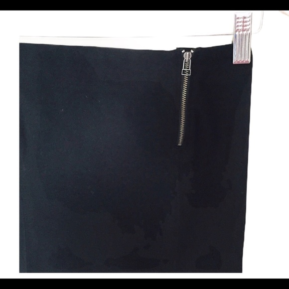NWT ARITZIA SUNDAY BEST Mitford Mini Skirt With Dual Exposed Zip Detail Black S - Picture 6 of 10